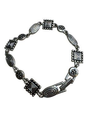 Handcrafted Silver-Tone Geometric Link Bracelet 7 Inches Modern Design